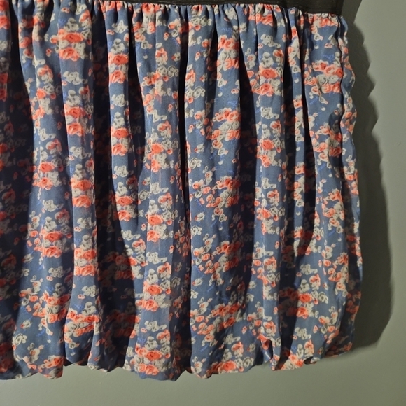 Forever 21 Elastic Waist Skirt Size M - Picture 4 of 11